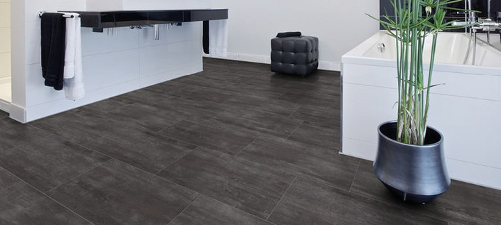modernes Badezimmer